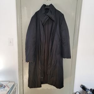 Italian made, winter black coat, size 8, polyester lining. Offers welcome